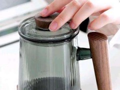 玻璃茶水分离杯  玻匠人十大品牌茶具 (179播放)